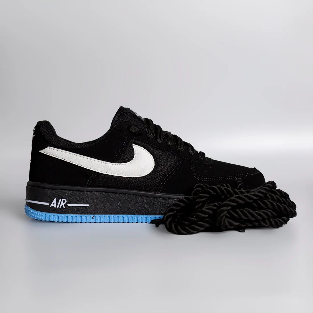 AF1 Preto Celeste