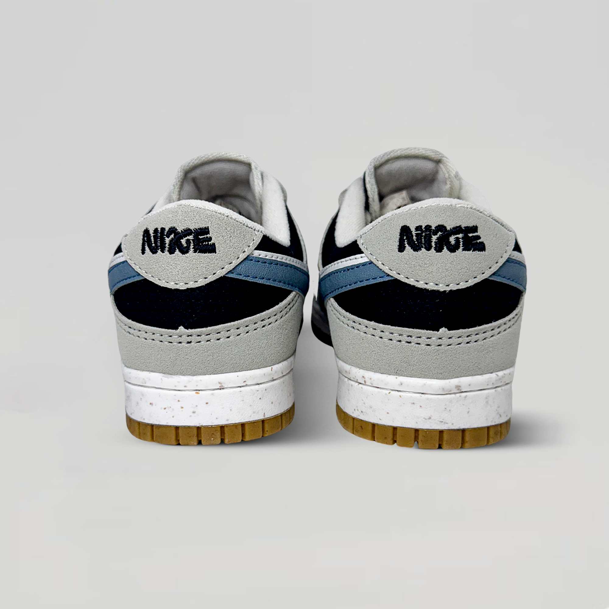 DK Low | 2n Natural Preto Jeans