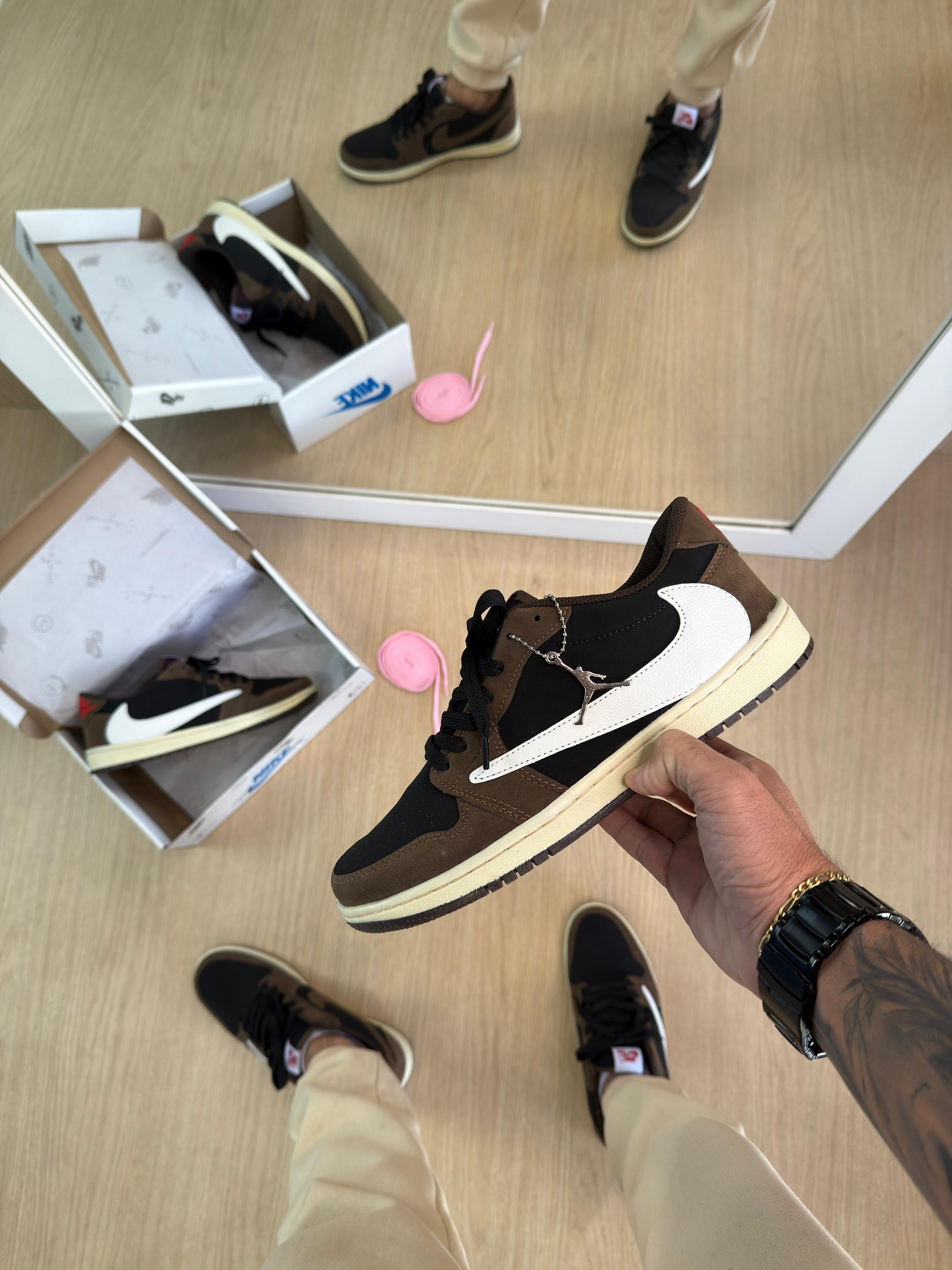 Nk Jordan Travis Scott Mocha
