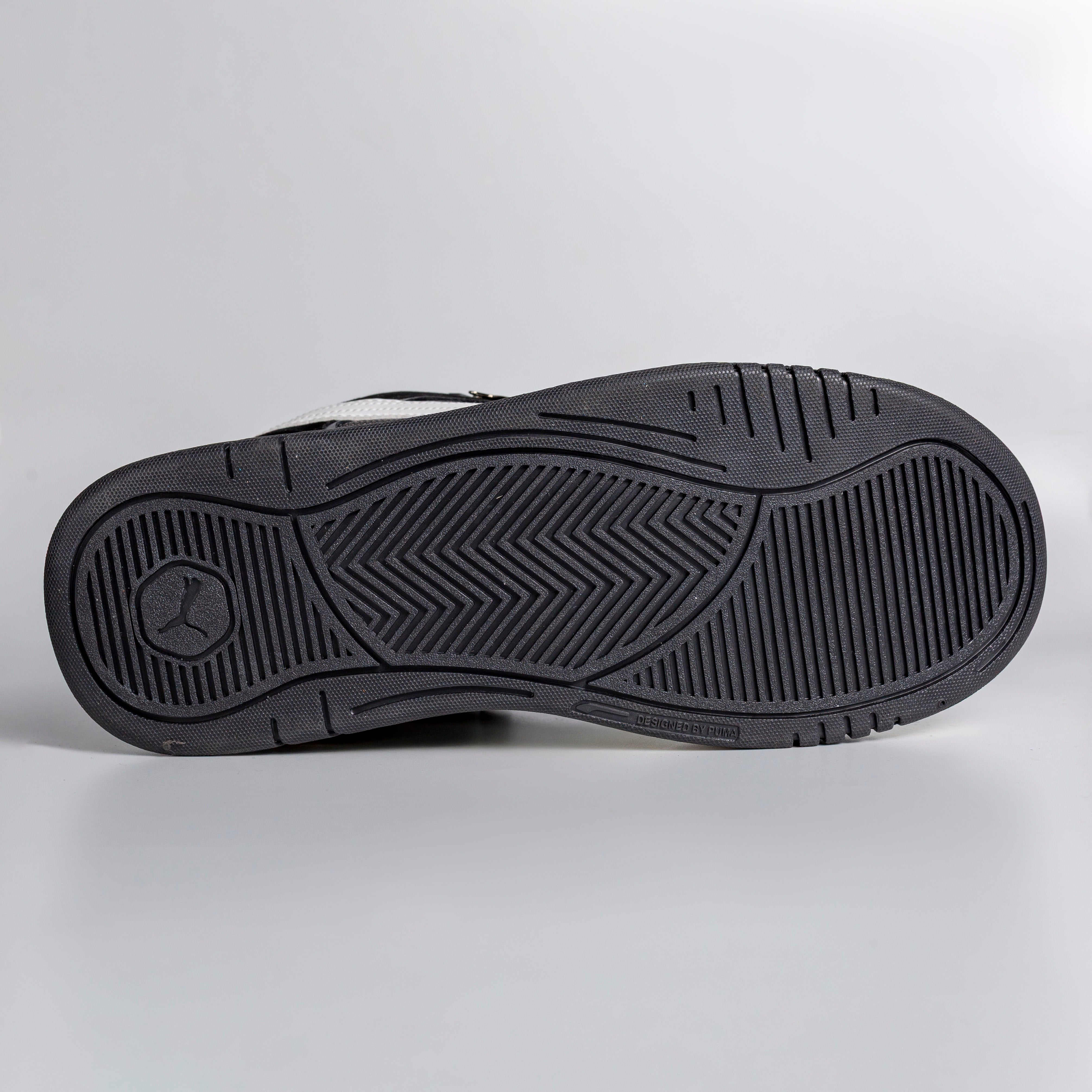 PM 180 Black White (Lançamento)