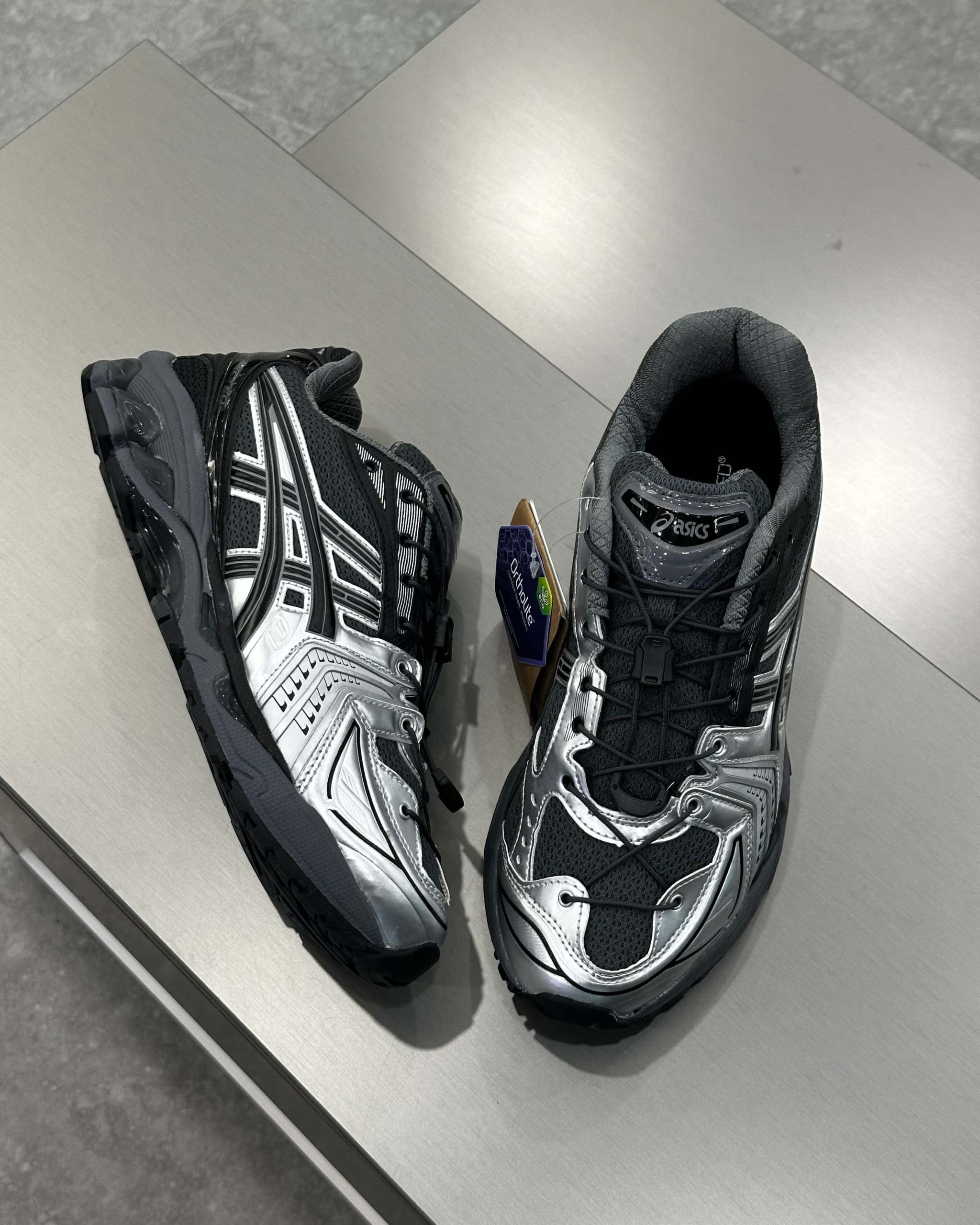 ASICS Gel-Kayano 14 Unaffected
Infinite Wonders