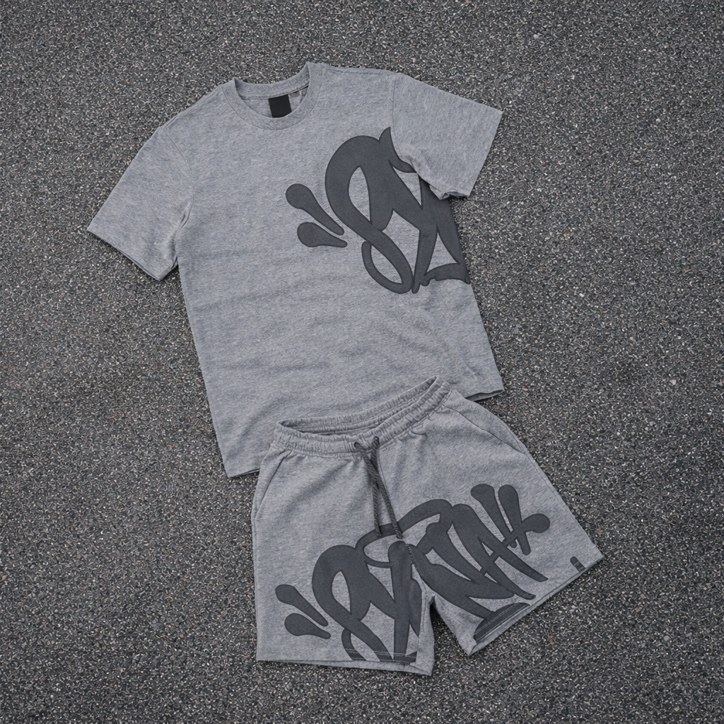 Conjunto Camiseta e Bermuda Syna World cinza