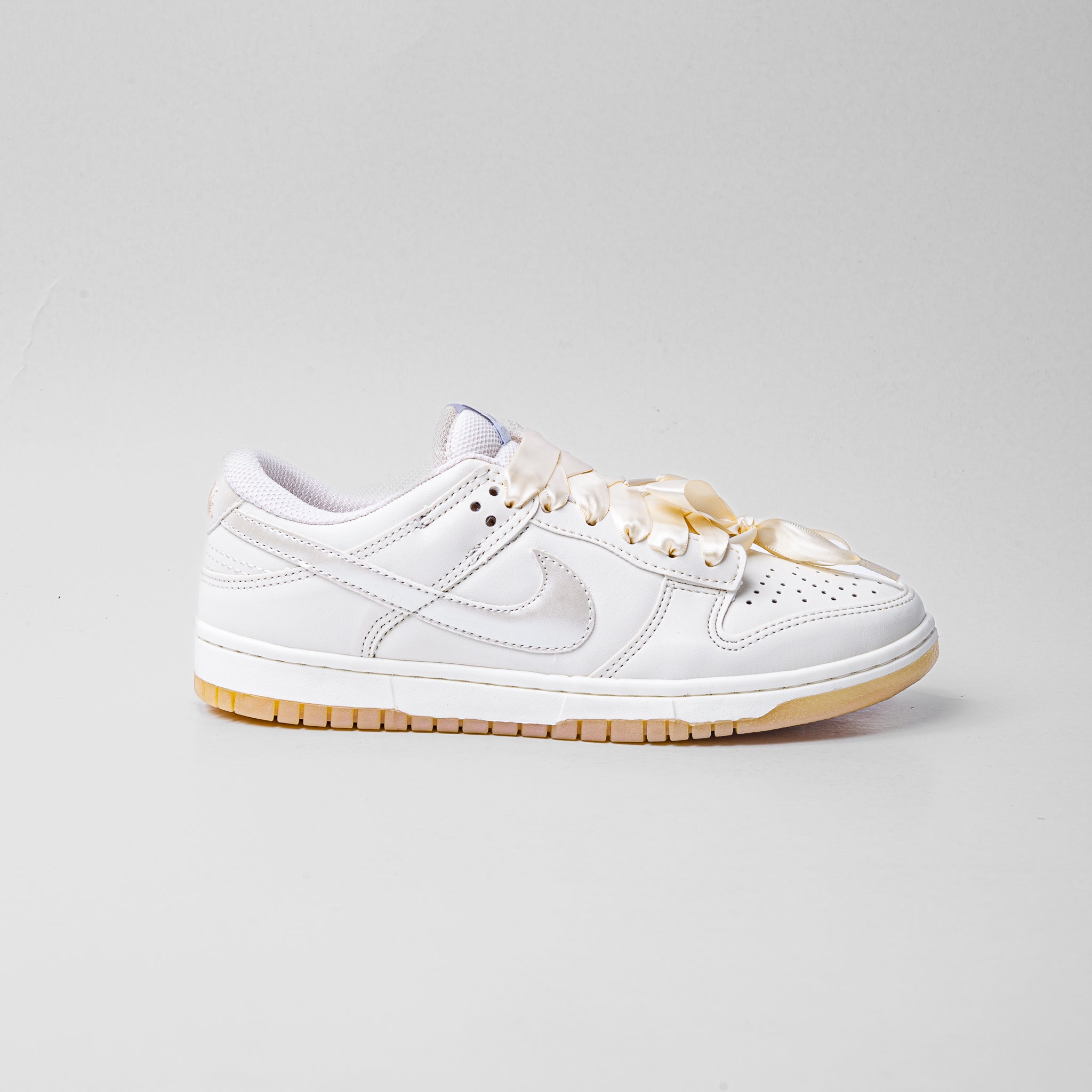 Dk Low Pérolas Cetim