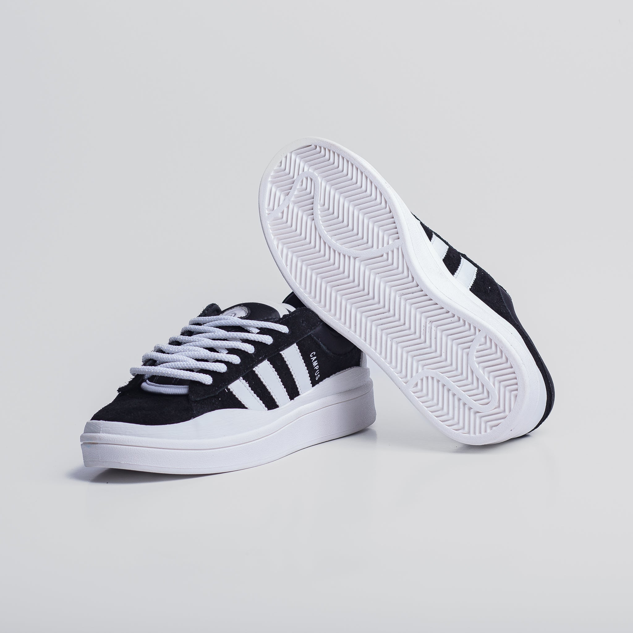 Adds Campus Bad Bunny Preto