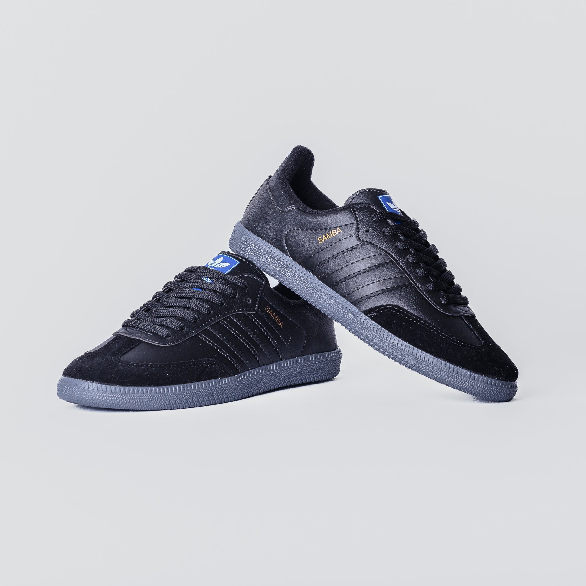 ADDS Samba All Black